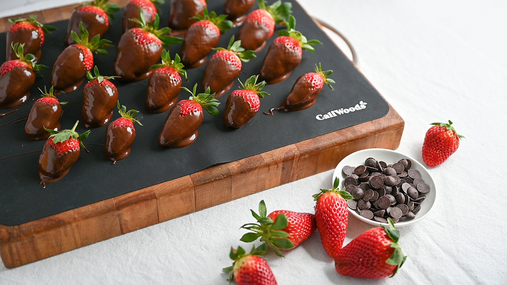 Chocolate Strawberries | CaliWoods x GoodFor