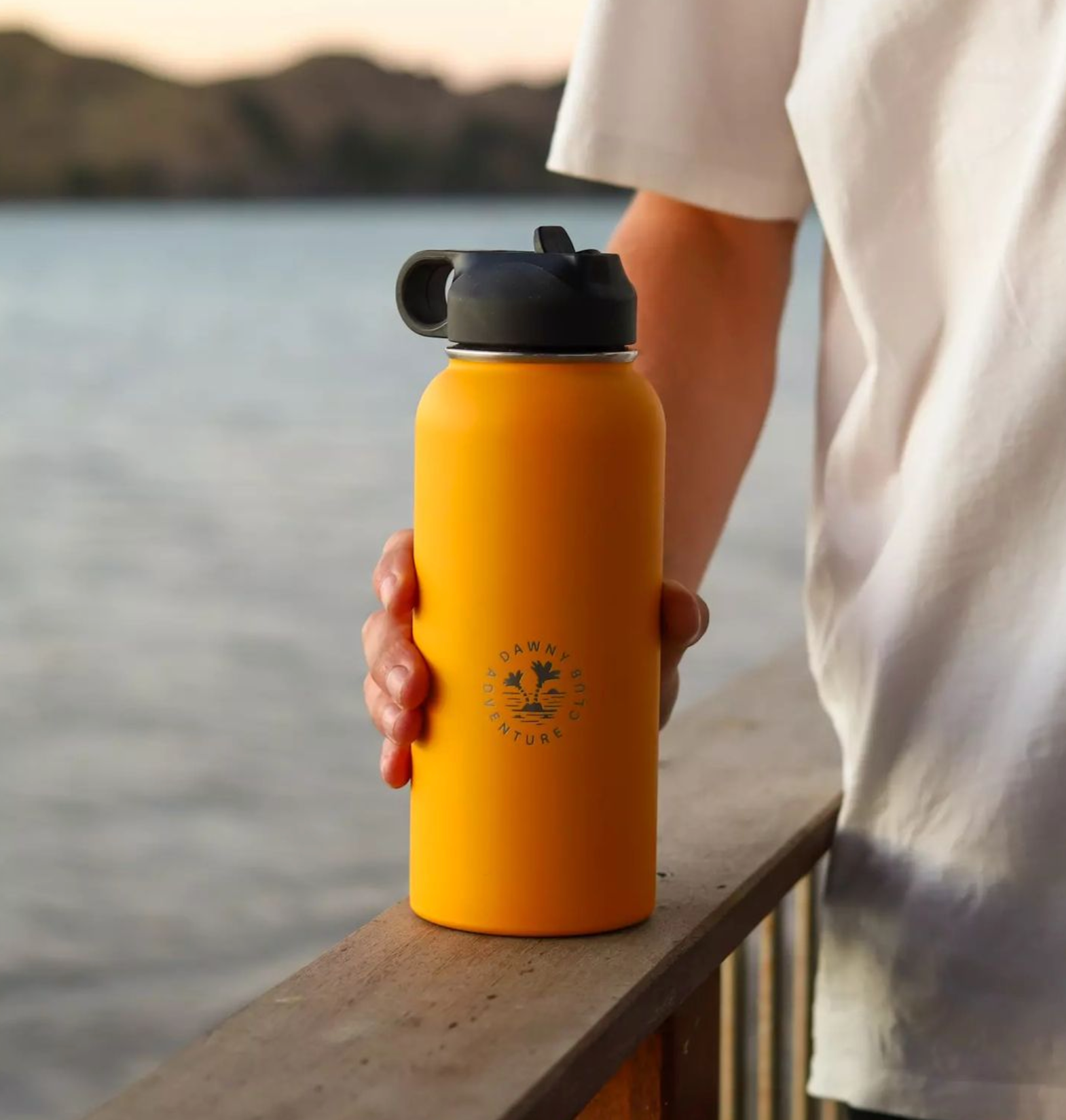 Dawny Adventure Club Insulated Drink Bottles - Daisy - 530mL